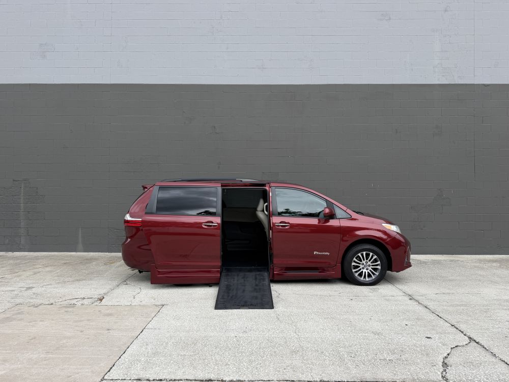 2019 Toyota Sienna