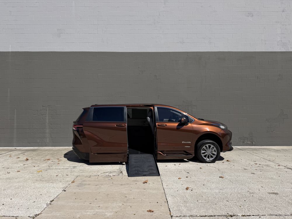 2021 Toyota Sienna