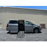 2014 Chrysler Town & Country Touring L