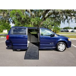 2015 dodge caravan handicap van 2025