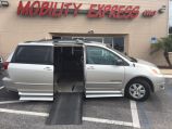 2005 Toyota Sienna LE