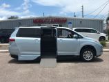 2016 Toyota Sienna XLE