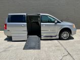 2016 Chrysler Town and Country Touring L