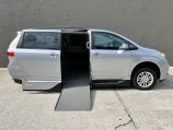 2017 Toyota Sienna XLE NAV