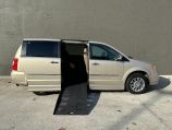 2015 Chrysler Town & Country Touring L