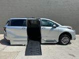 2023 Toyota Sienna XLE Plus