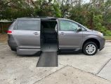 2014 Toyota Sienna XLE