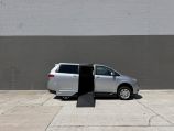 2016 Toyota Sienna XLE