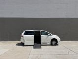 2020 Toyota Sienna XLE