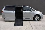 2019 Toyota Sienna LE