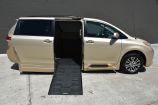 2014 Toyota Sienna XLE NAV