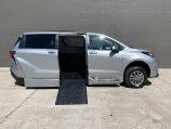 2021 Toyota Sienna XLE Plus