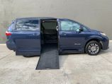 2020 Toyota Sienna XLE