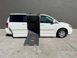 2010 Chrysler Town & Country Touring ED