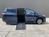 2020 Toyota Sienna LE