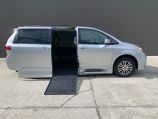 2020 Toyota Sienna XLE Premium