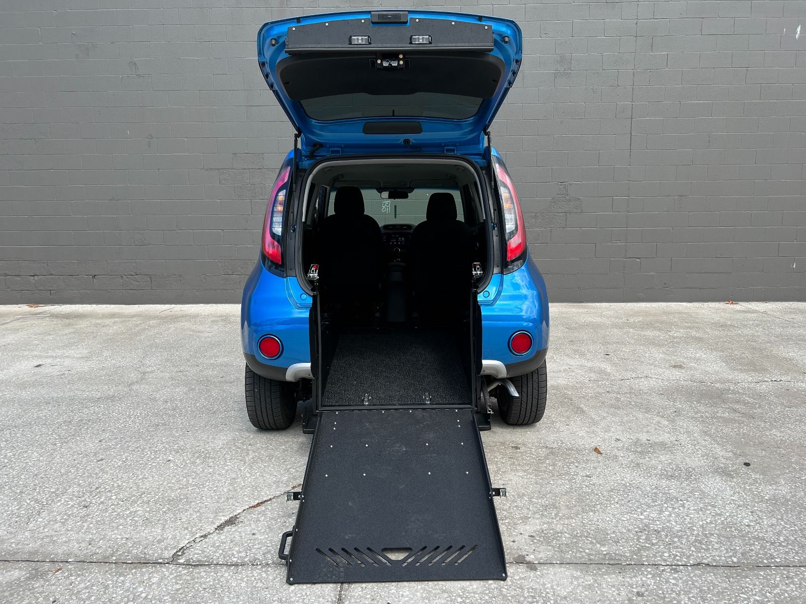2019 Kia Soul Plus Wheelchair Accessible SUV