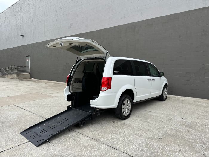 Handicap Van Dodge Van Caravan 2019 2019 Dodge Grand Caravan SE