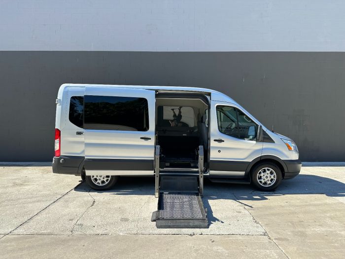 2016 Ford Transit 350 XLT Full Size Wheelchair Van
