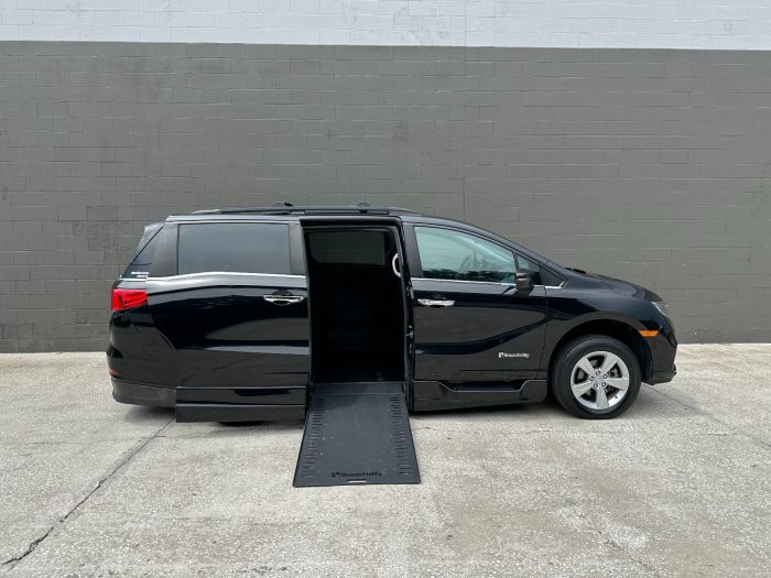 2019 Honda Odyssey EX Wheelchair Van