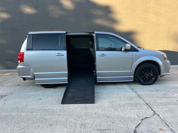 2019 Dodge Grand Caravan GT's photo