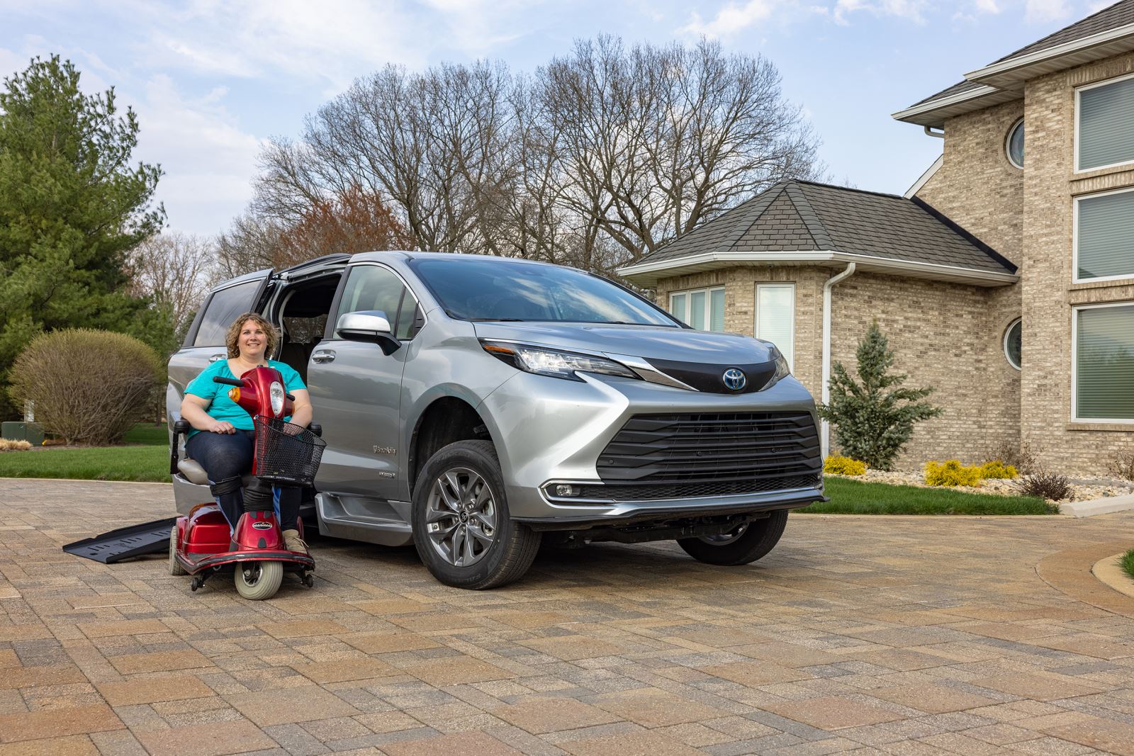 handicap accessible wheelchair van