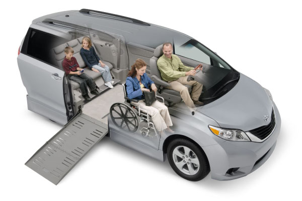 Toyota_Sienna_wheelchair_van